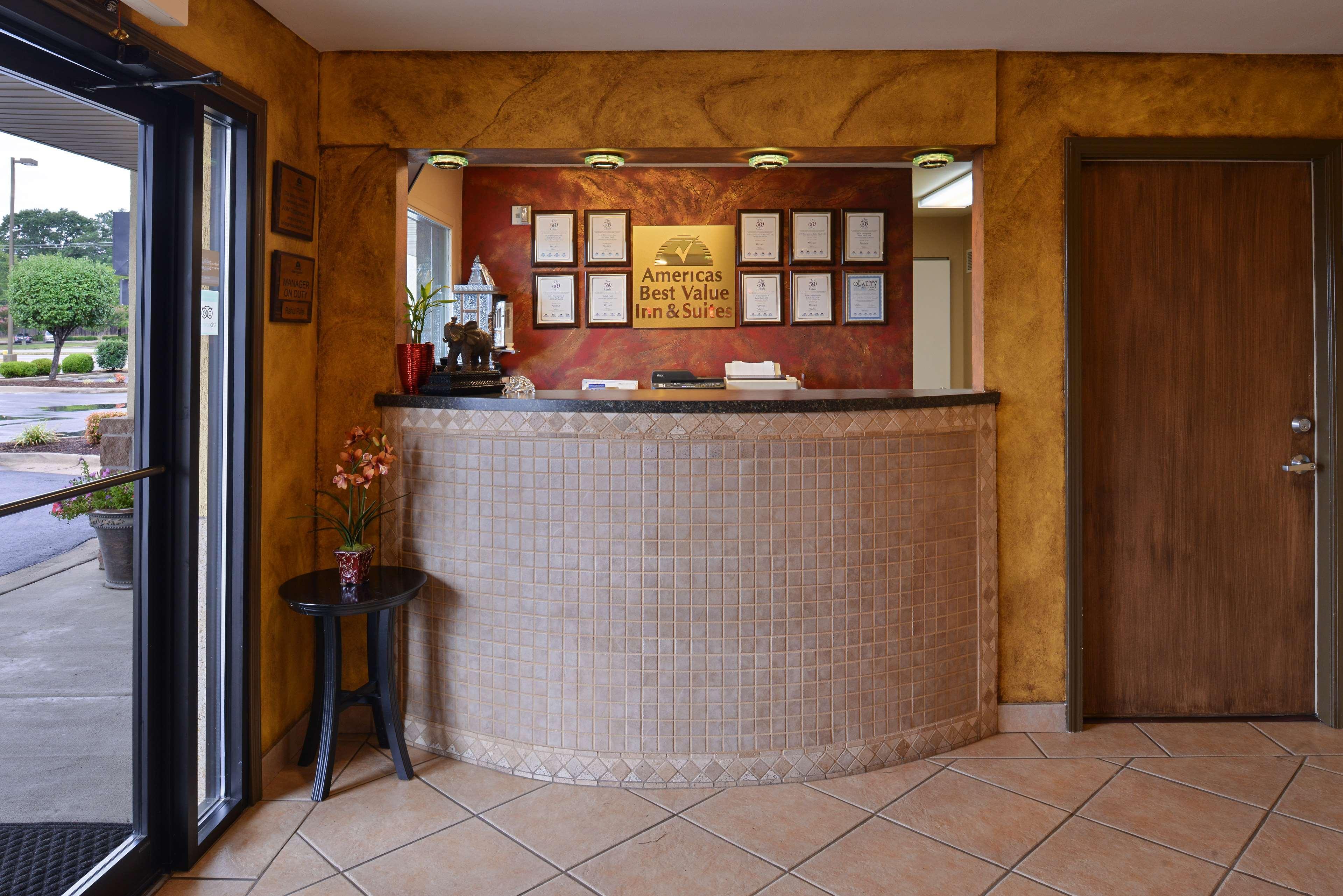 Americas Best Value Inn And Suites Little Rock Luaran gambar
