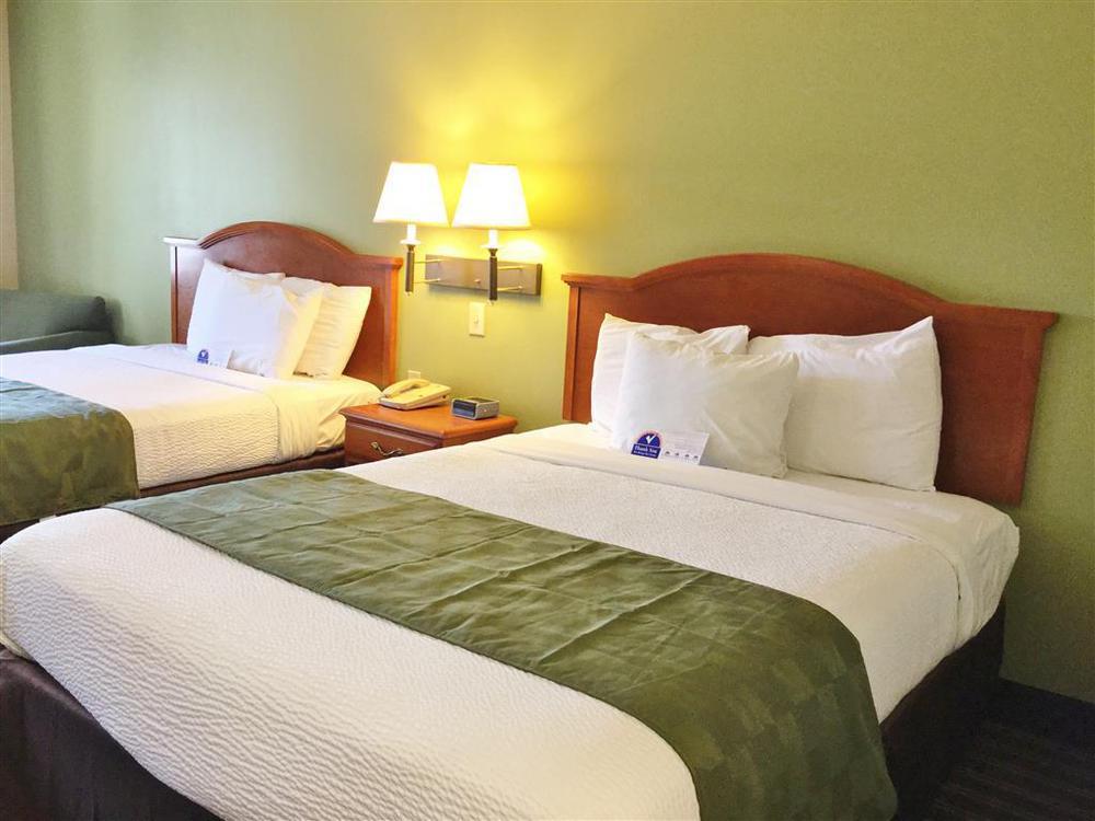 Americas Best Value Inn And Suites Little Rock Bilik gambar