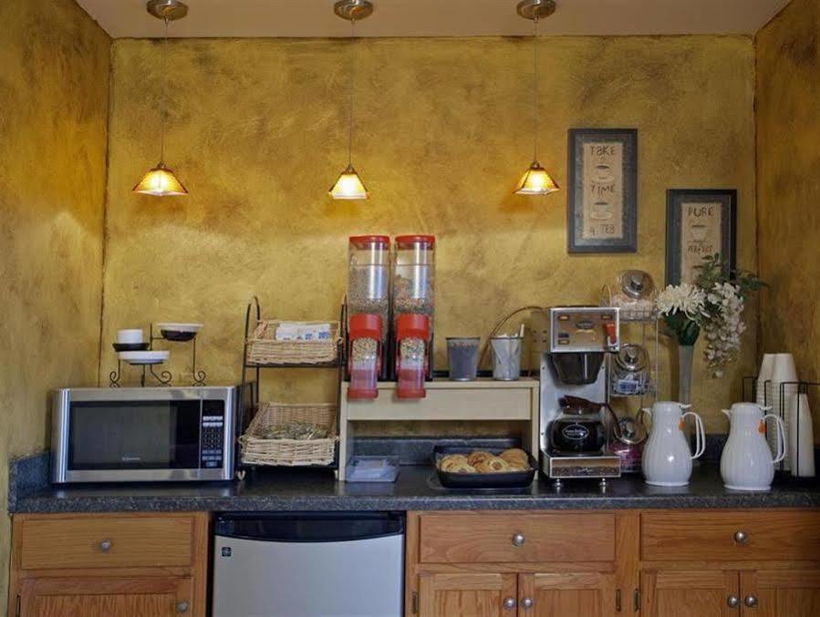 Americas Best Value Inn And Suites Little Rock Luaran gambar