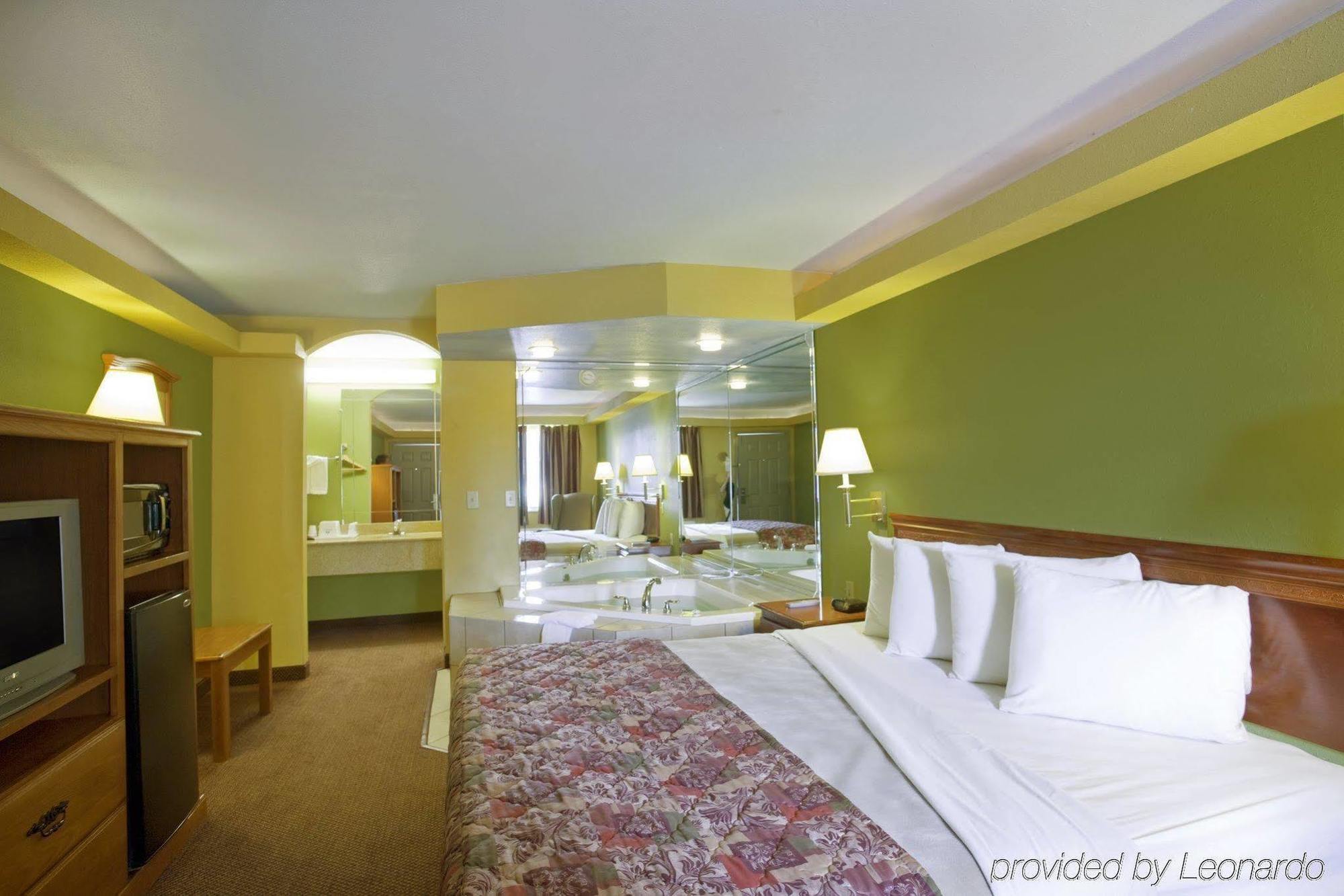 Americas Best Value Inn And Suites Little Rock Bilik gambar